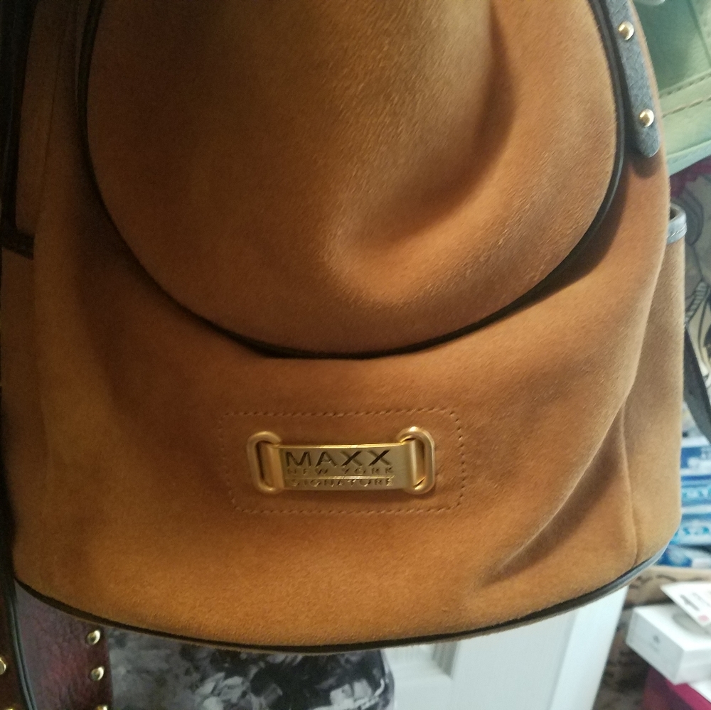 Tan suede shoulder bag